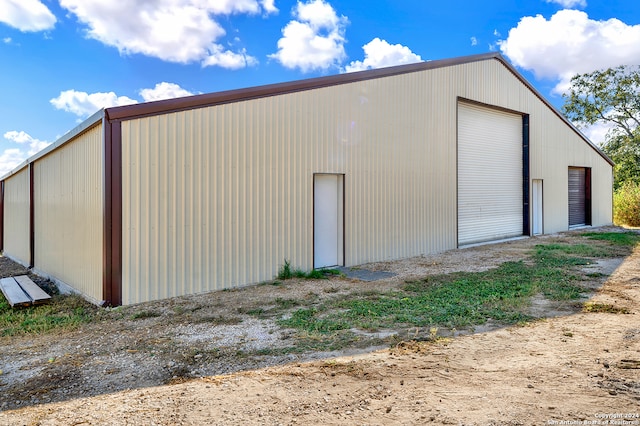 view of outdoor structure featuring a garage