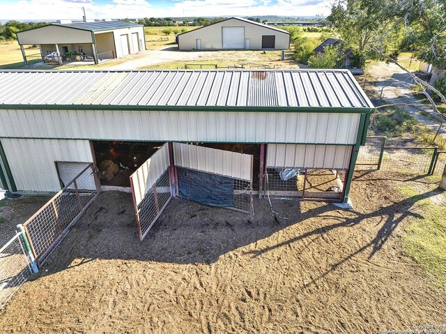 6776 Green Valley Rd, Cibolo, TX 78108 - view of outbuilding with an outdoor structure and an exterior structure