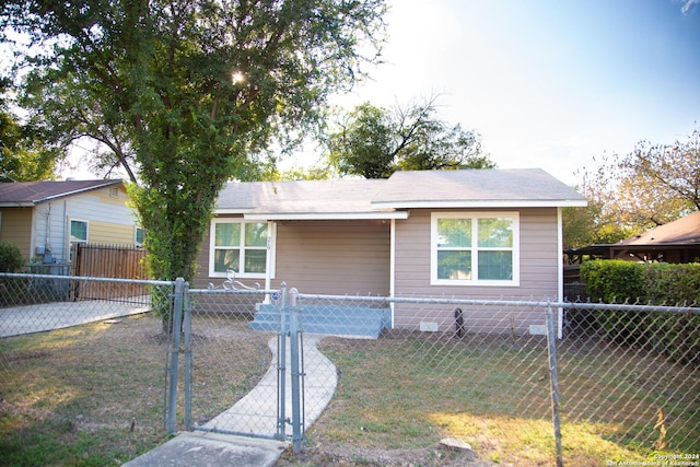 219 N San Horacio Ave, San Antonio, TX 78237 - ranch-style home with a gate