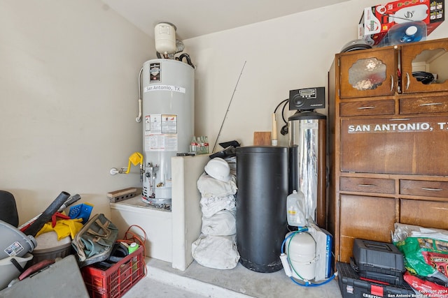 5018 Italica Rd, San Antonio, TX 78253 - interior space with unfinished concrete floors and gas water heater