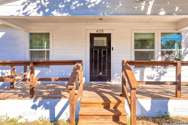 view of entrance to property