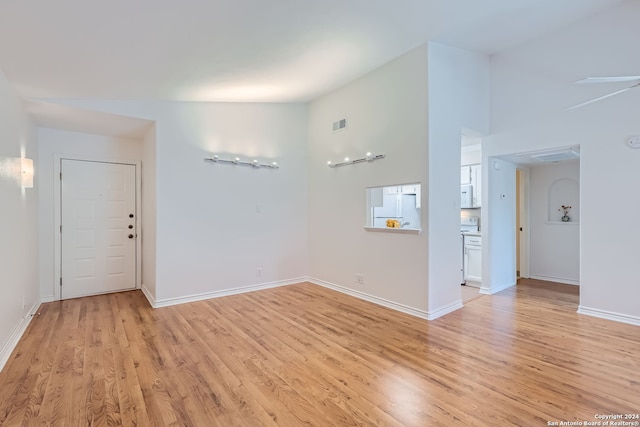 empty room featuring light hardwood / wood-style floors