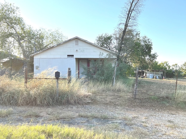 view of outdoor structure