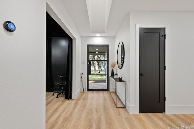 foyer entrance featuring light wood-type flooring