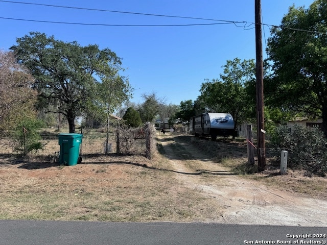 18186 Wisdom Rd, Lytle TX, 78052 land for sale