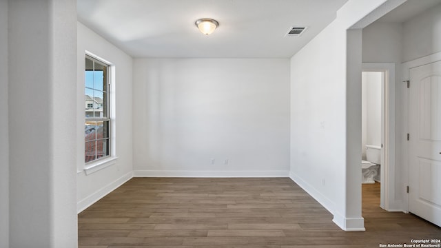 empty room featuring light hardwood / wood-style flooring