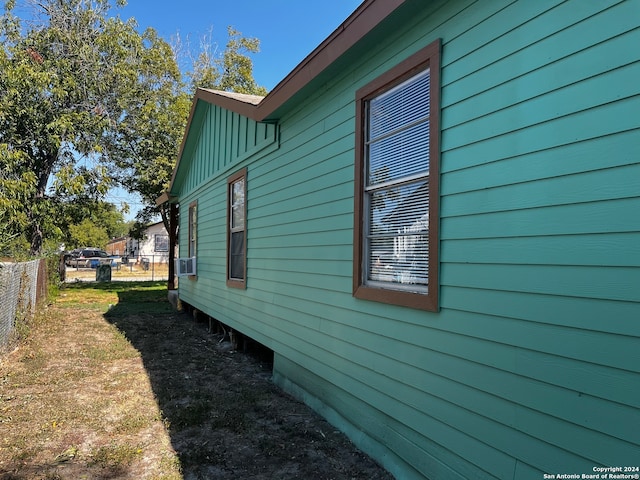 view of home's exterior