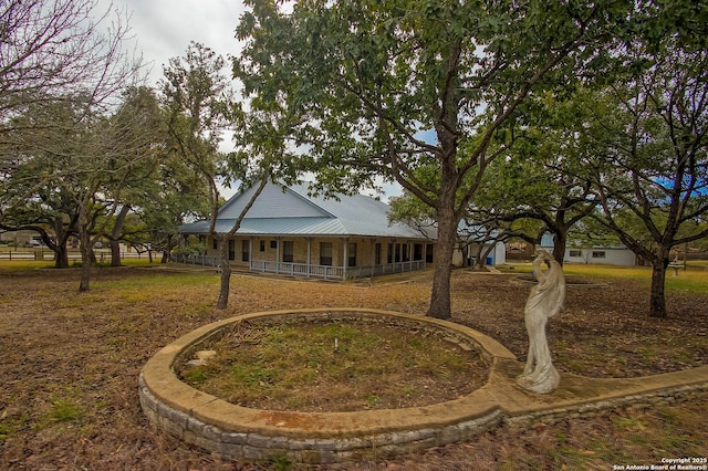 exterior space featuring a porch