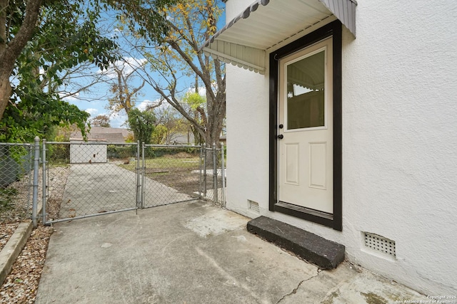 view of property entrance