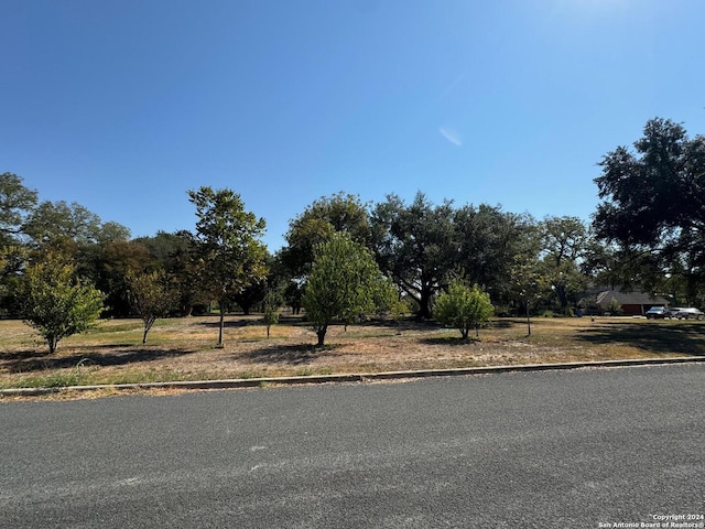 33 Glen Cv, Seguin, TX 78155