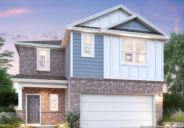 view of front facade with a garage