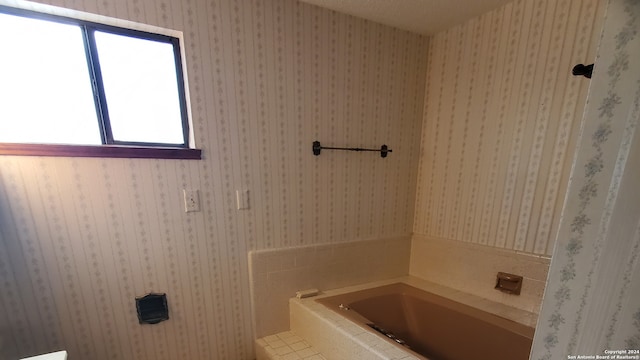 bathroom featuring a bathtub