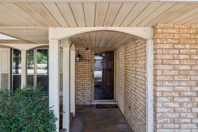 view of entrance to property