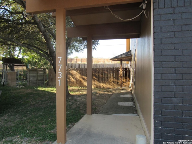 7731 Clear Ridge Dr, San Antonio, TX 78239 - view of yard with fence