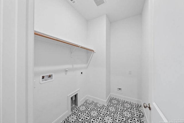 laundry room with washer hookup, hookup for a gas dryer, and hookup for an electric dryer