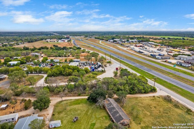 16825 Interstate 35, Atascosa, TX 78002