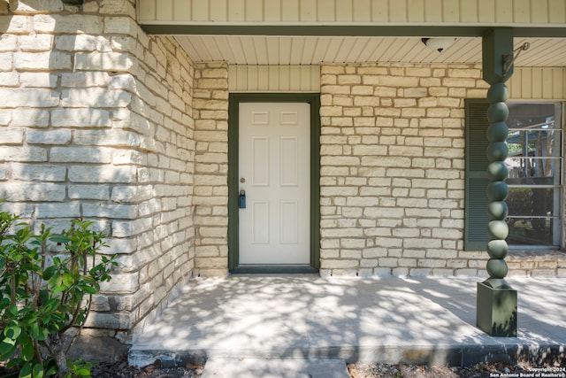 view of entrance to property