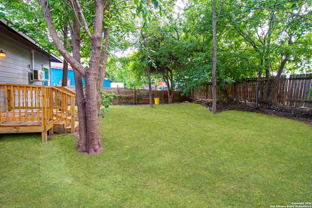 view of yard featuring cooling unit