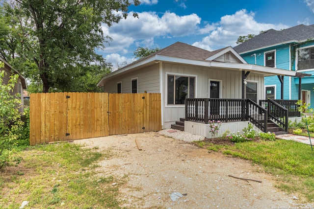 view of front of property with a porch