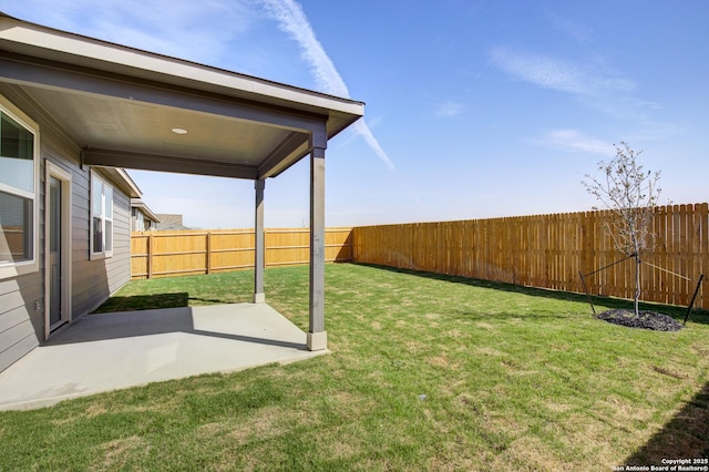 2533 Solon Ln, Seguin, TX 78115 - fenced backyard with a patio area