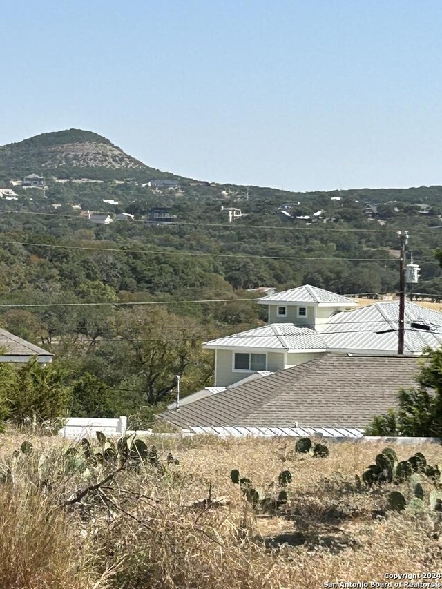 1047 Alta Vis, Canyon Lake, TX 78133