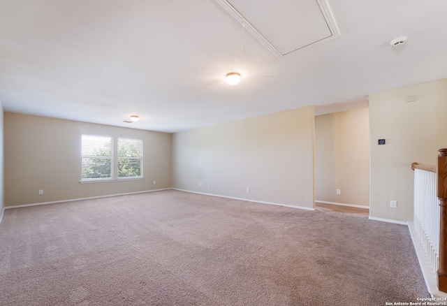 empty room with carpet