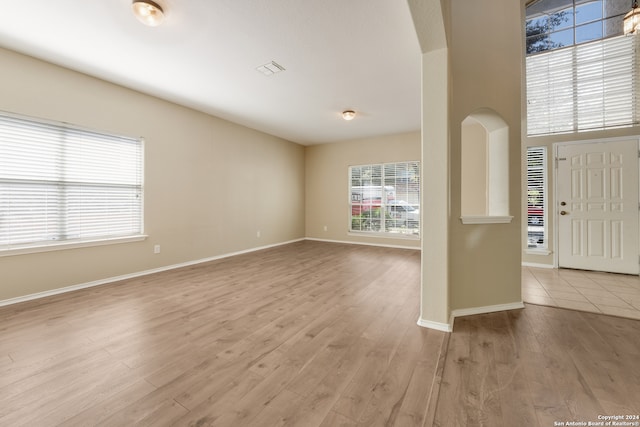 foyer entrance featuring light hardwood / wood-style floors