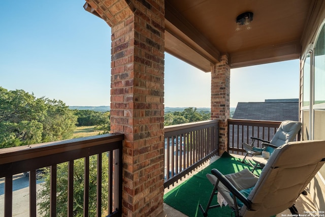 7527 Presidio Hvn, Boerne, TX 78015 - view of balcony