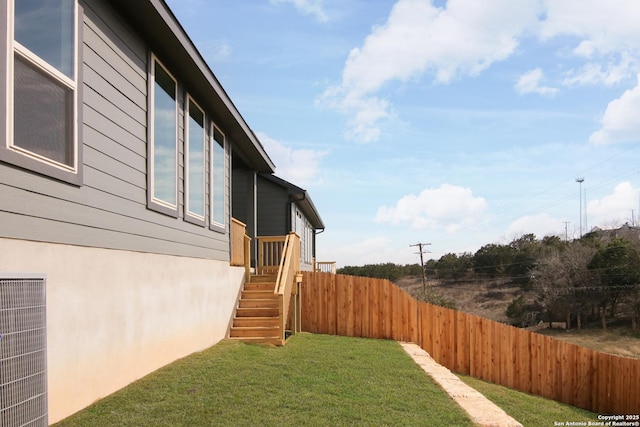 view of yard featuring fence