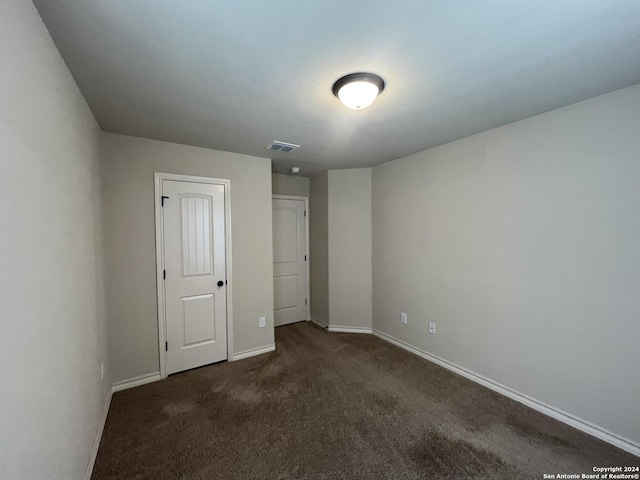 6614 Mia Way, San Antonio, TX 78233 - unfurnished bedroom featuring baseboards and carpet floors