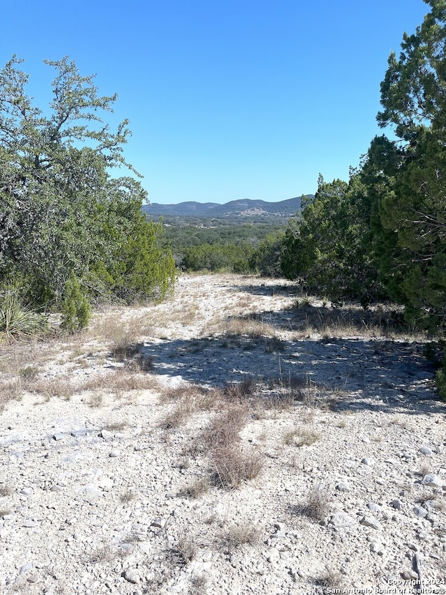 137 Middle Rd, Leakey TX, 78873 land for sale