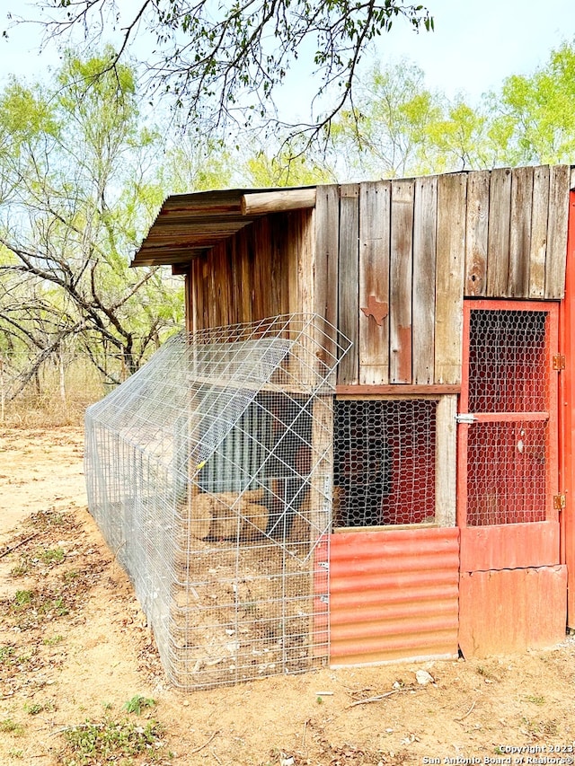 view of outdoor structure