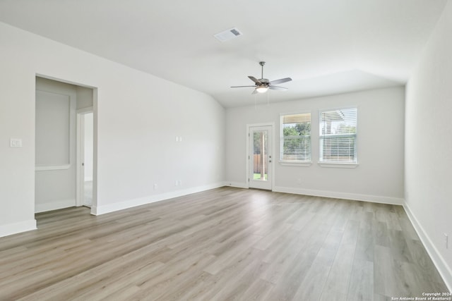 spare room featuring light hardwood / wood-style floors and ceiling fan