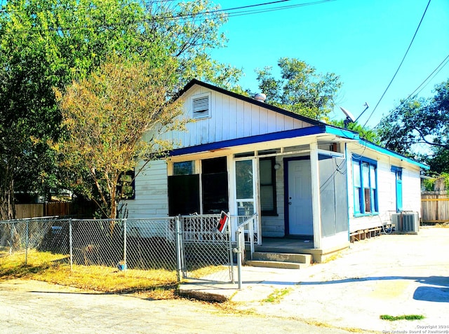 bungalow featuring central AC