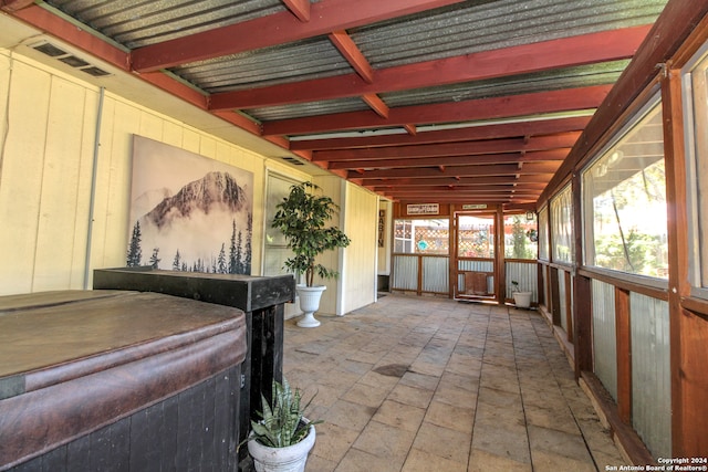 view of sunroom / solarium