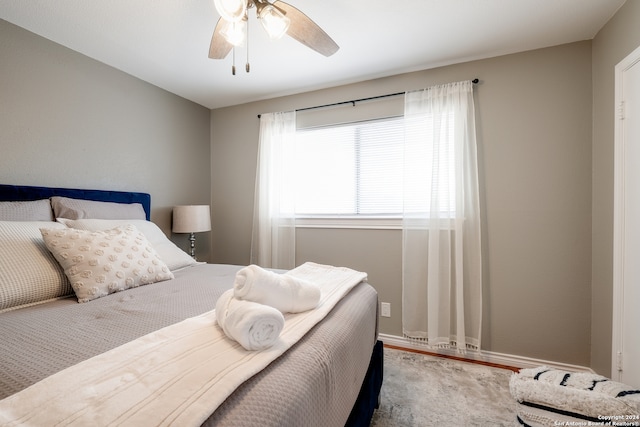 bedroom featuring ceiling fan