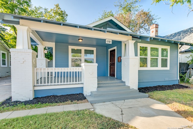 view of front of house with a porch