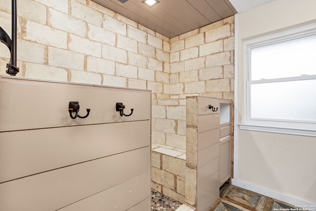 bathroom featuring a wealth of natural light