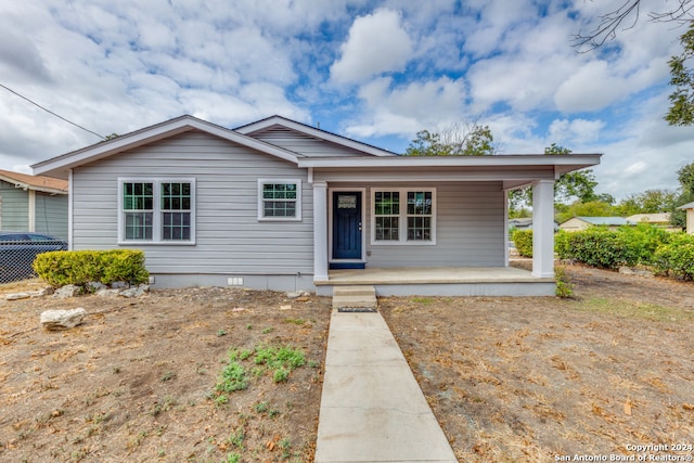 bungalow featuring covered porch