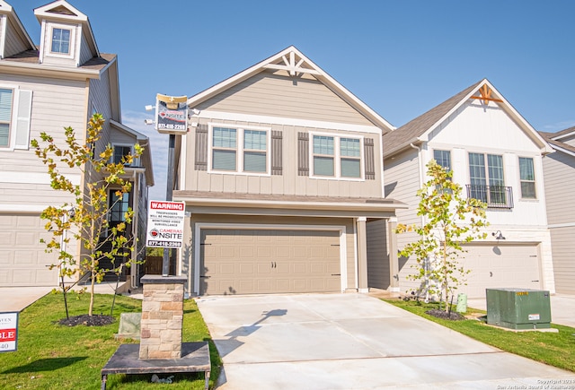 view of front facade featuring central air condition unit, a front lawn, and a garage