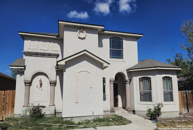 view of front of house