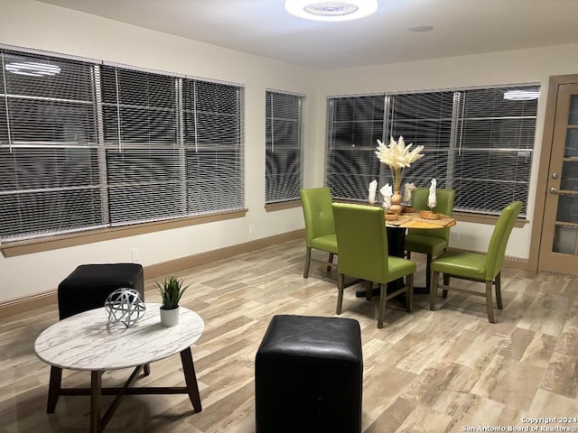 view of sunroom / solarium