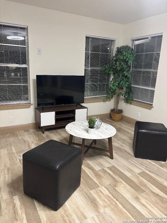 living area with baseboards