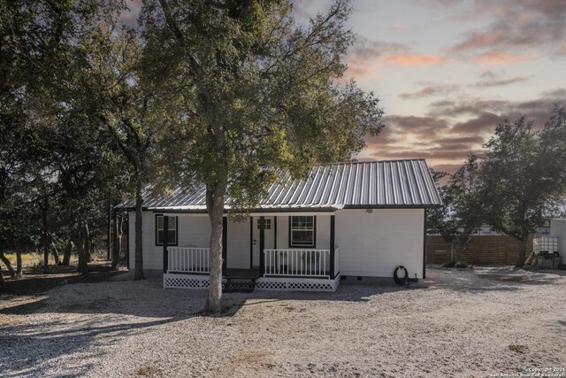 1627 Forest Lake Dr, Spring Branch, TX 78070 - manufactured / mobile home featuring metal roof, a porch, and crawl space