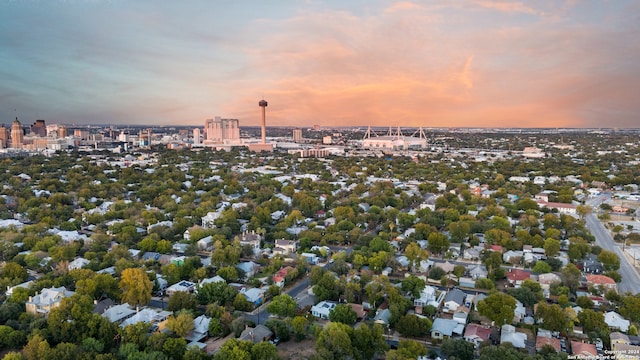 view of aerial view at dusk