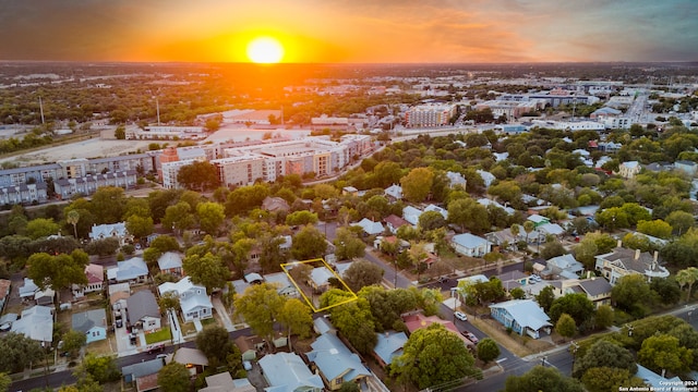 view of aerial view at dusk