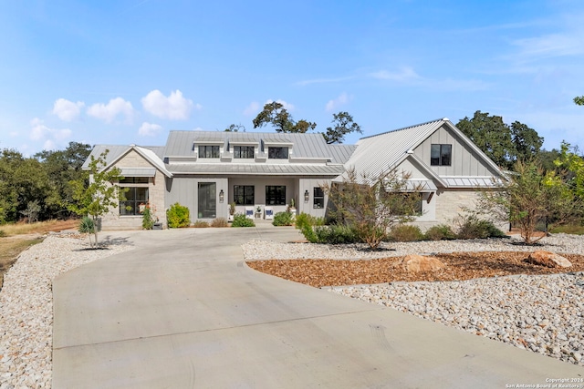 view of modern farmhouse