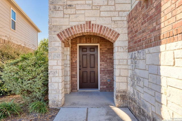 view of property entrance