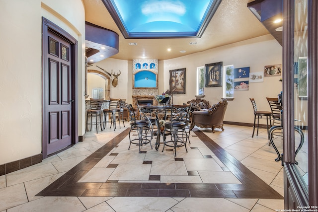 dining area with vaulted ceiling