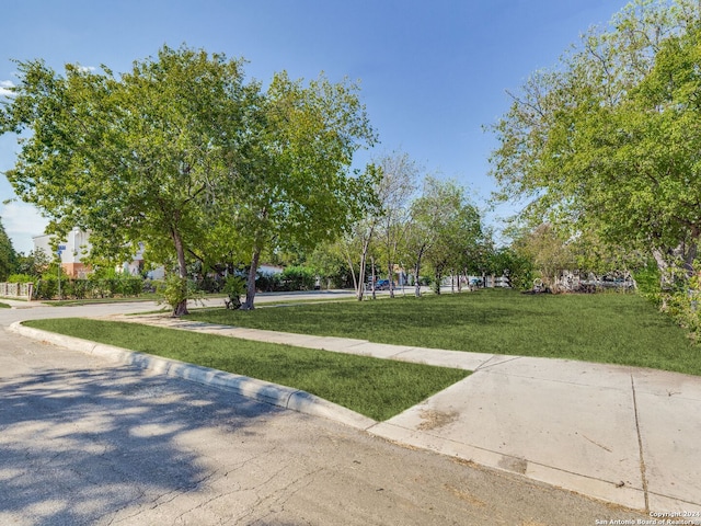 923 S Mesquite St, San Antonio, TX 78210